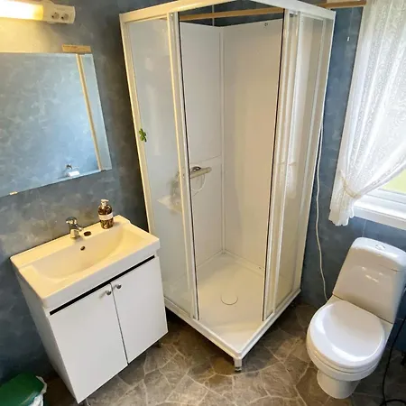 7 Person In *