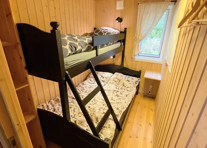 Semesterbostad 7 Person In *